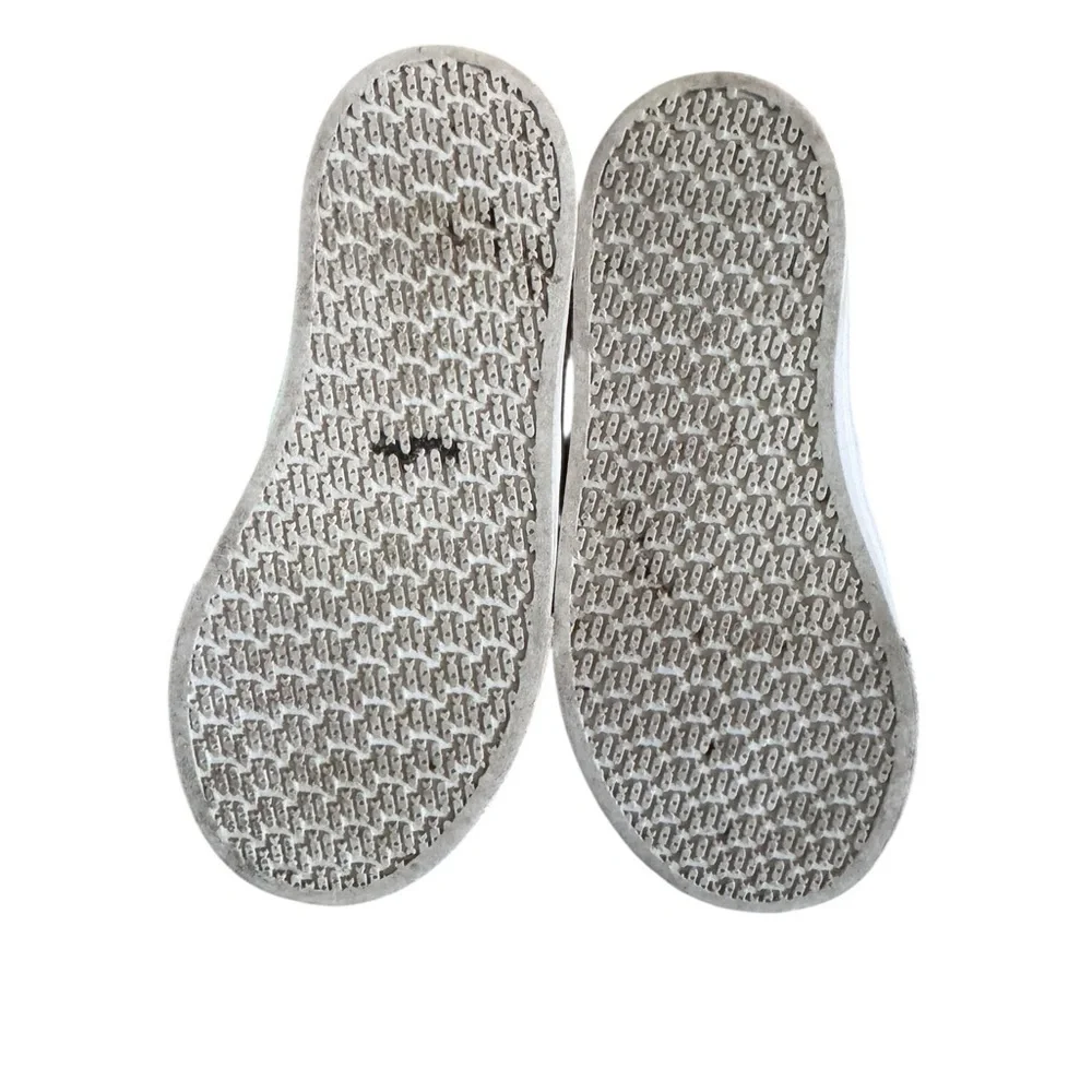 OSHKOSH sandal | size 10 | EUC
